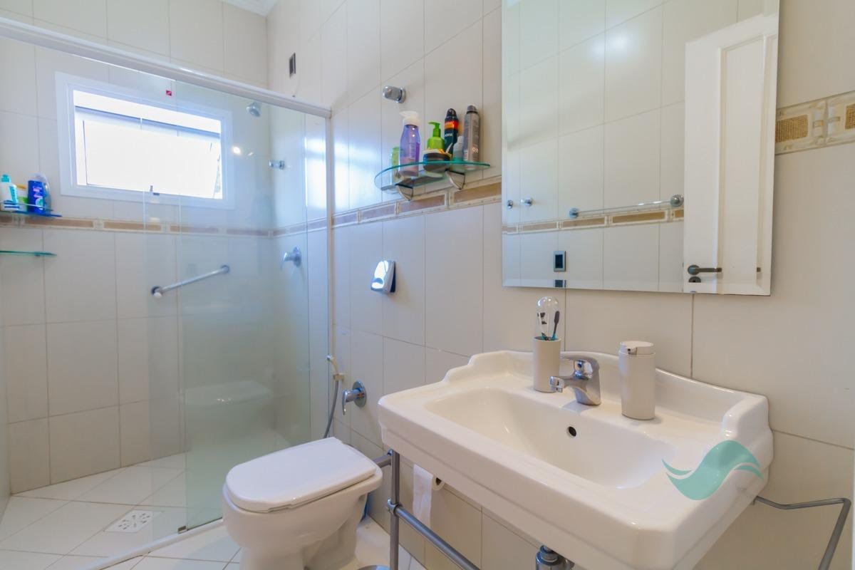 Casa à venda com 4 quartos, 1 suíte, 2 vagas e 630m² no Sambaqui, Florianópolis (SC) — foto 21 de 30