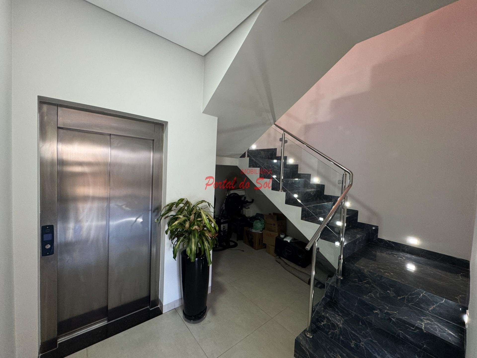 Casa à venda com 3 quartos, 1 suíte e 4 vagas no Vila Renno II, Santo Antônio da Platina (PR) — foto 9 de 18