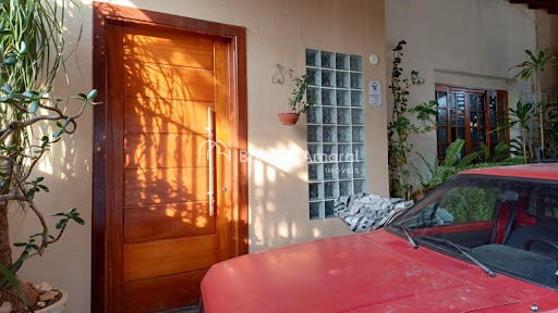 Casa, 4 quartos, 240 m² - Foto 2