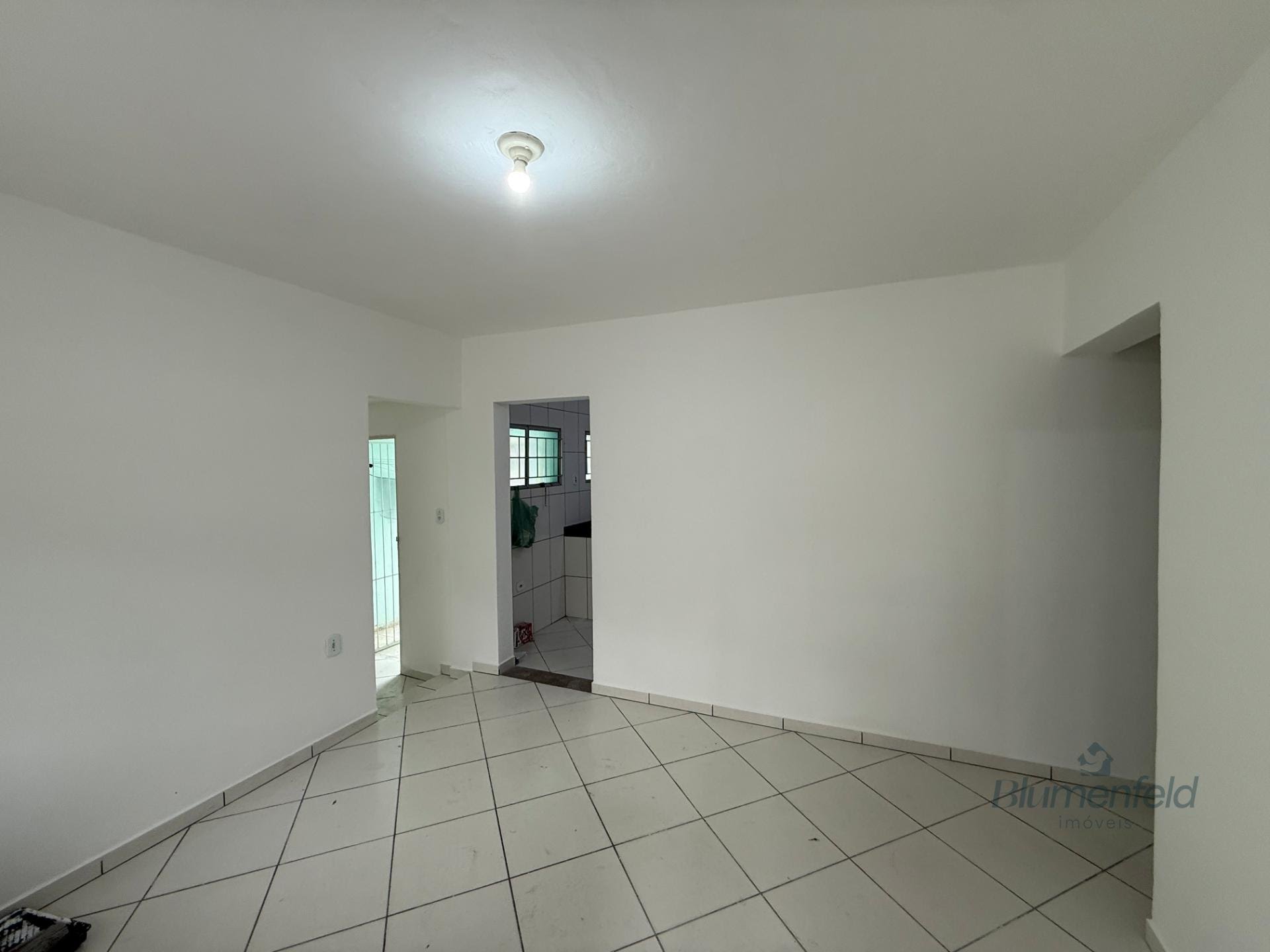 Casa à venda com 3 quartos, 1 suíte, 1 vaga e 180m² no Arujamérica, Arujá (SP) — foto 6 de 13