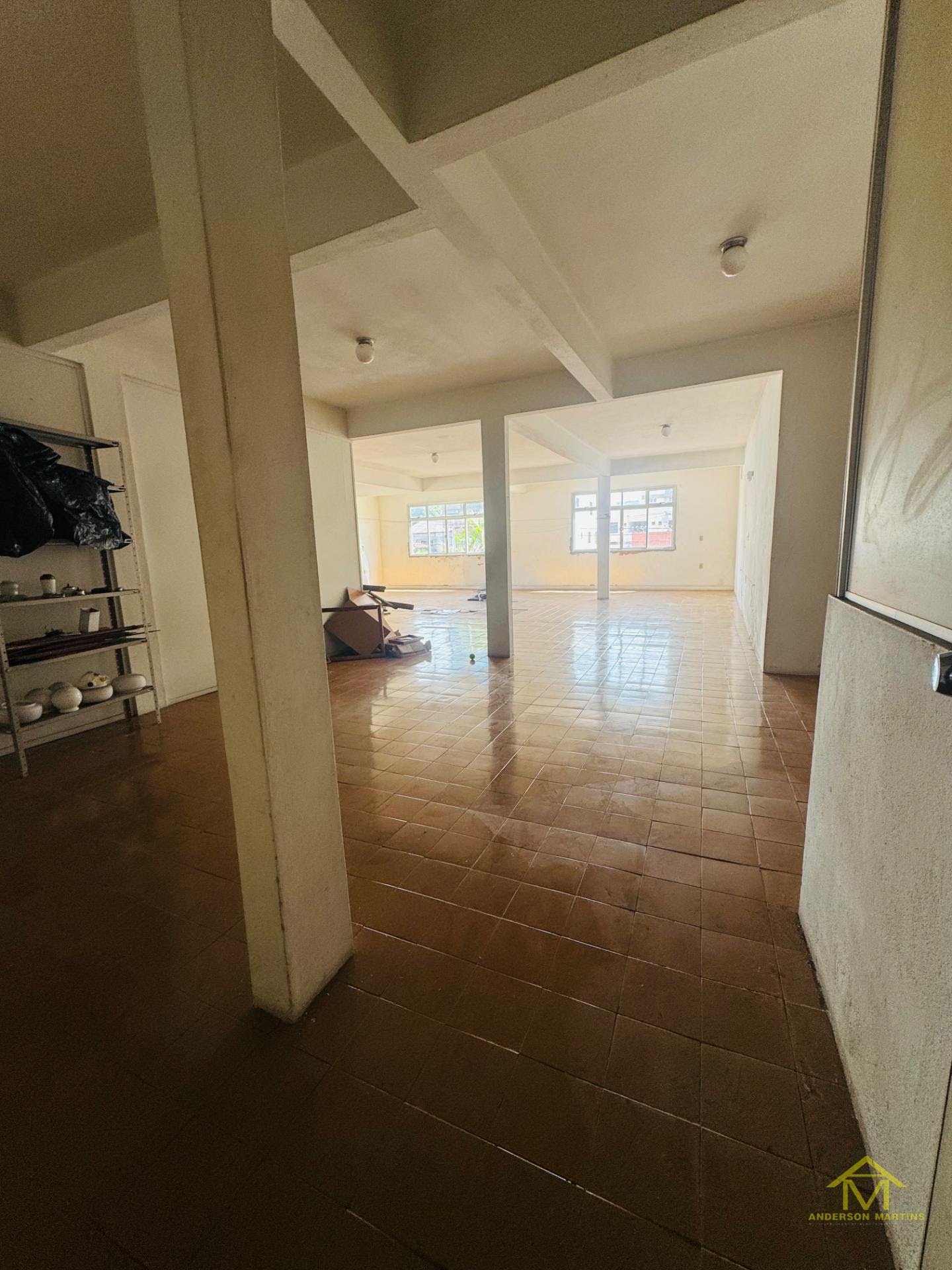 Casa à venda com 6 quartos, 4 banheiros e 600m² no Centro de Vila Velha, Vila Velha (ES) — foto 8 de 13