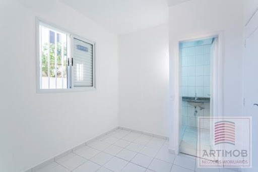 Aluguel de Apartamento 1 Dorm no Morumbi, 45m² por R$2000