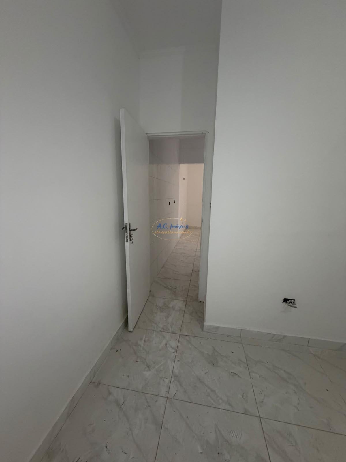 Casa à venda com 2 quartos, 1 suíte, 2 vagas e 60m² no Vilamar, Praia Grande (SP) — foto 10 de 22