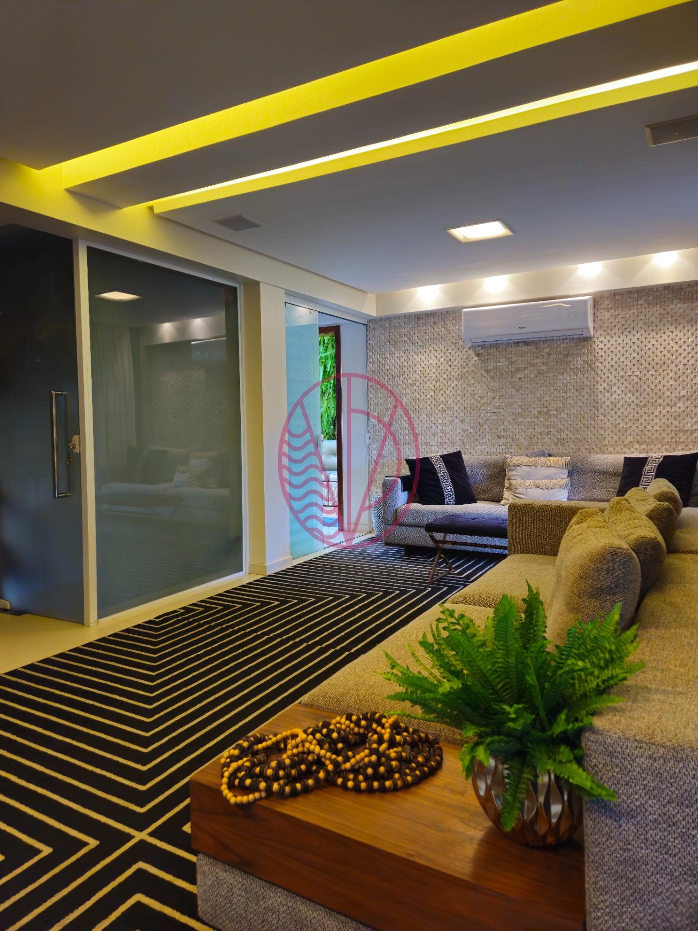 Casa à venda com 4 quartos, 4 suítes, 4 vagas e 300m² no Pituaçu, Salvador (BA) — foto 9 de 30