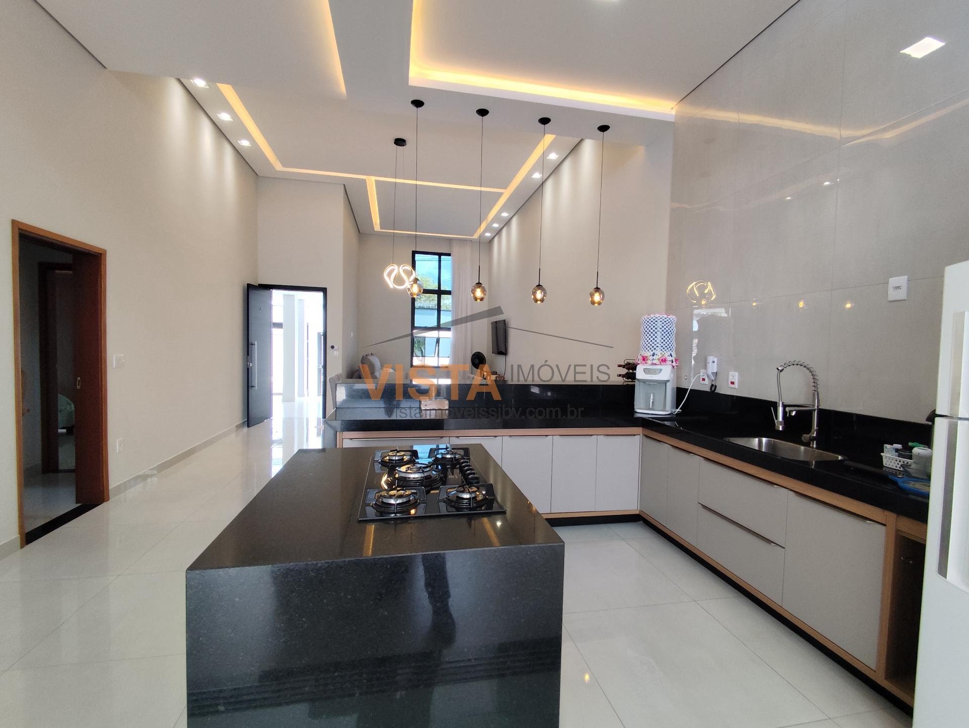 Casa à venda com 3 quartos, 1 suíte, 3 vagas e 206m² no Recanto do Lago, São João da Boa Vista (SP) — foto 13 de 26