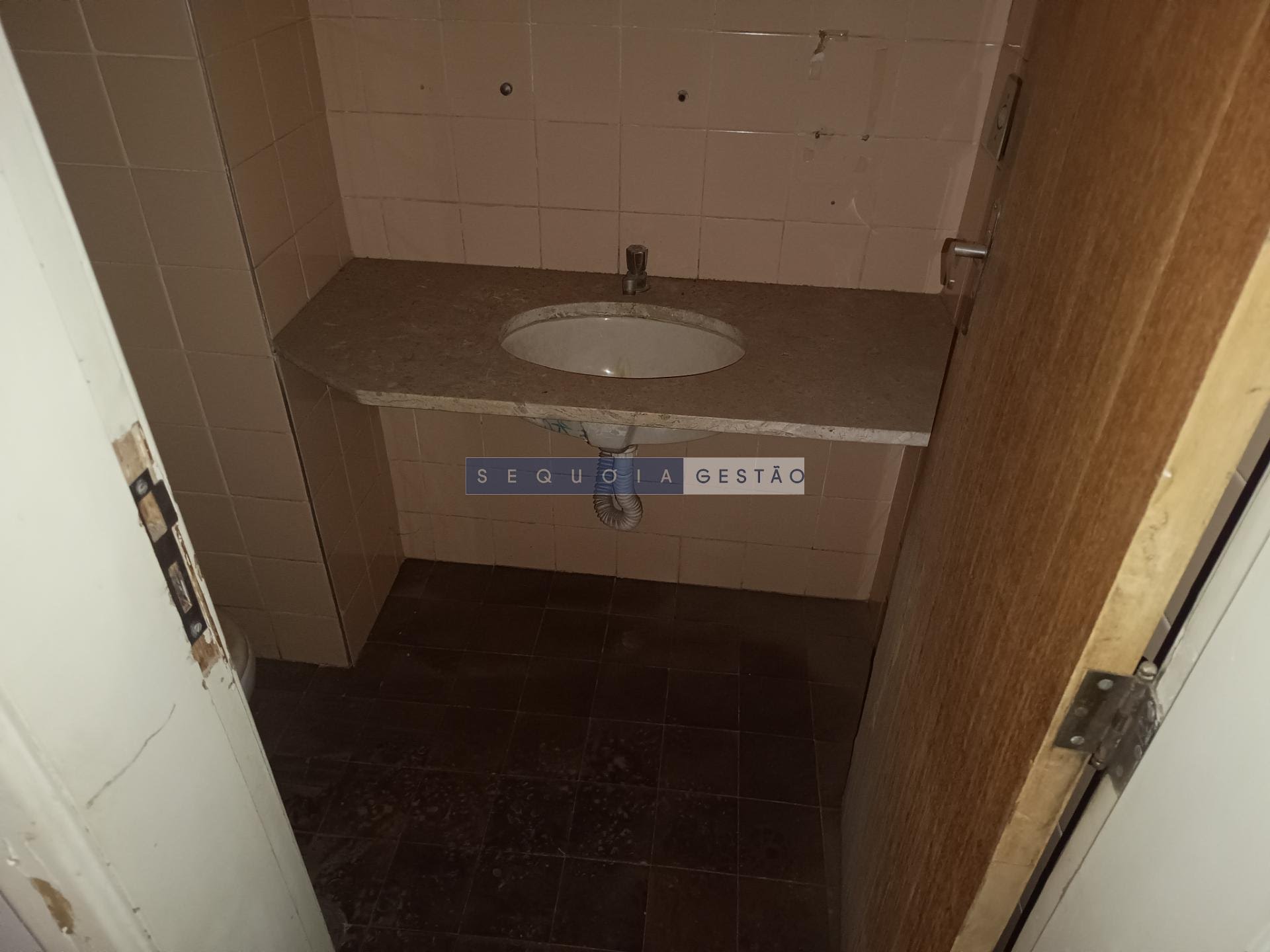 Comercial à venda com 6 banheiros, 10 vagas e 1223m² no Centro, Belo Horizonte (MG) — foto 13 de 23