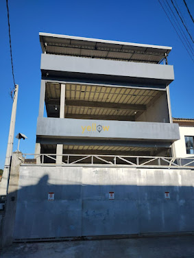 Casa Comercial em Jardim Renata, Arujá - 2 Dorms, 2 Suítes