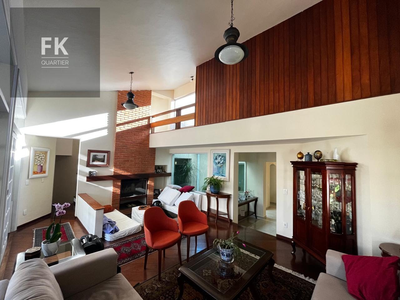Casa à venda com 3 quartos, 3 suítes, 4 vagas e 270m² no Alphaville Residencial Dois, Barueri (SP) — foto 10 de 13