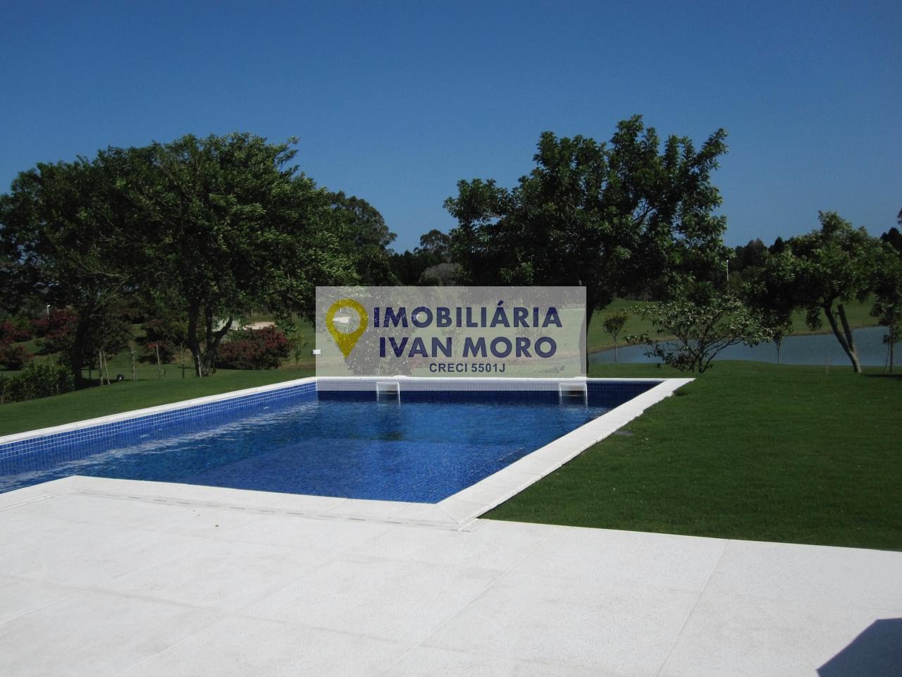 Casa à venda com 5 quartos, 5 suítes, 3 vagas e 460m² no Ingleses do Rio Vermelho, Florianópolis (SC) — foto 7 de 10