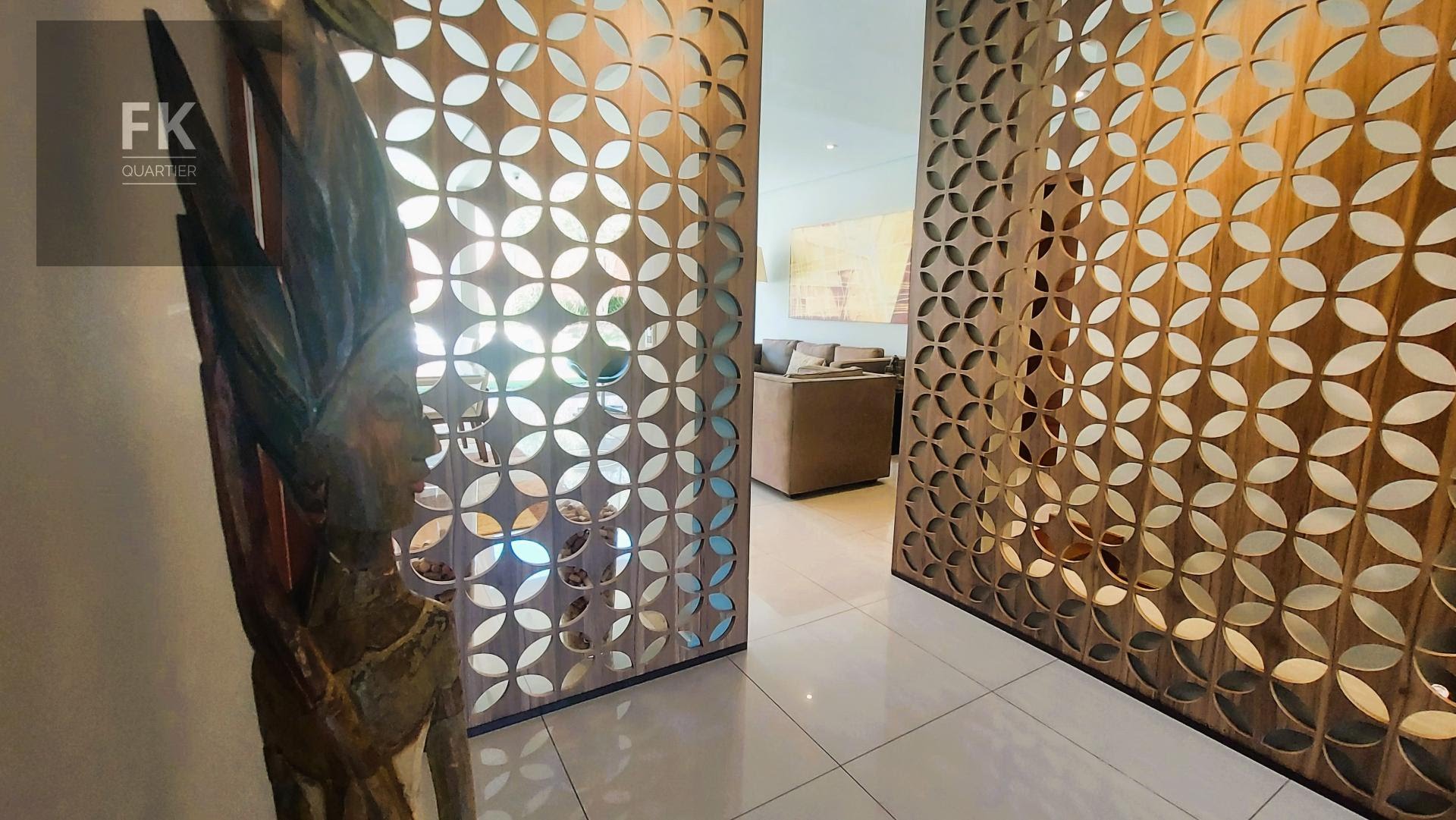 Casa à venda com 4 quartos, 3 suítes, 4 vagas e 509m² no Alphaville Residencial Dois, Barueri (SP) — foto 10 de 30