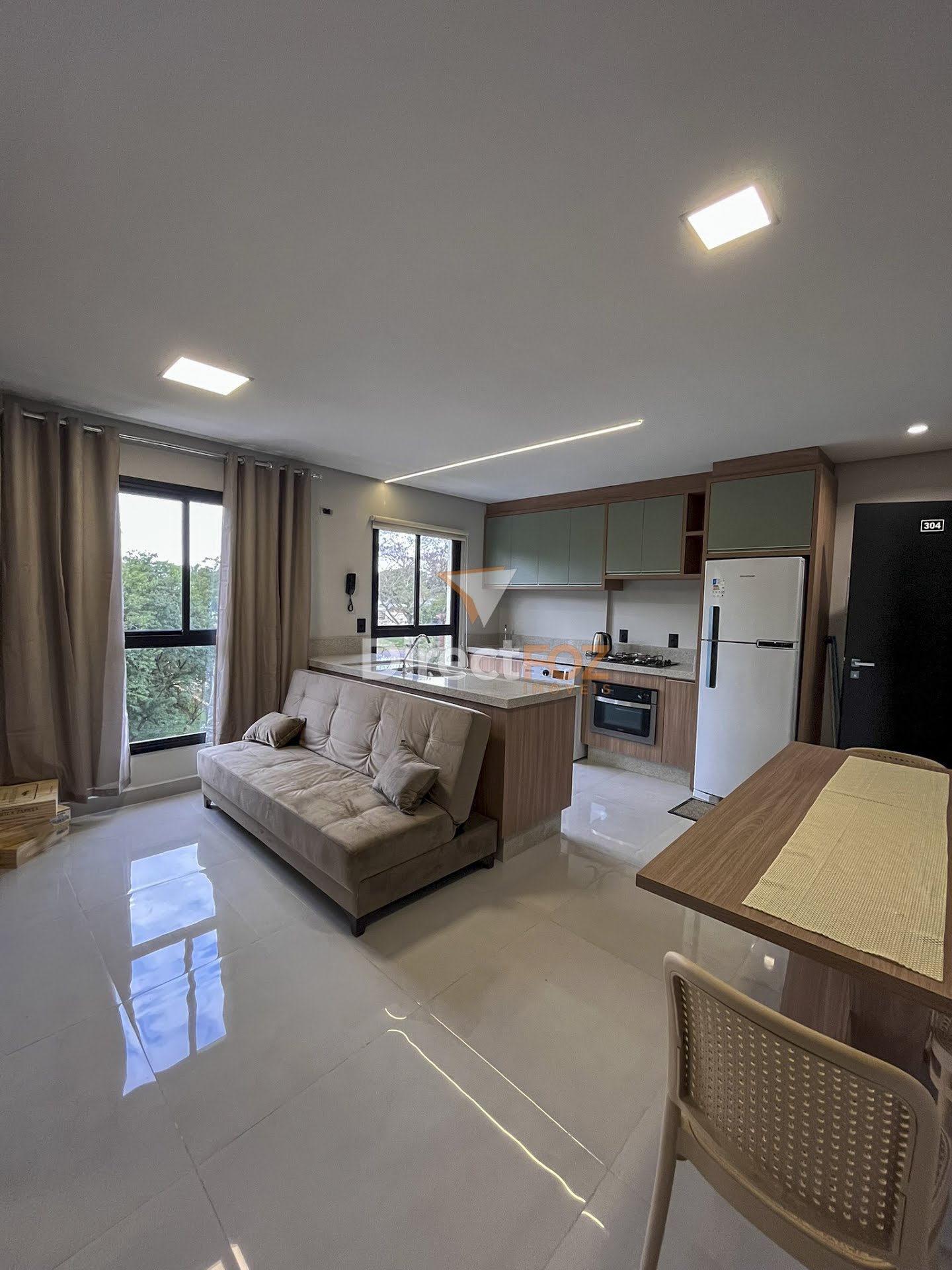 Apartamento Mobiliado para Locação no Edifício Rigiero em Foz do Iguaçu