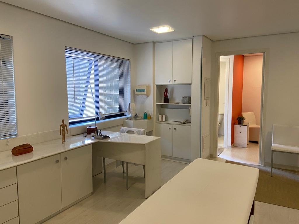 Conjunto Comercial à Venda Rua Joaquim Antunes, Pinheiros/SP