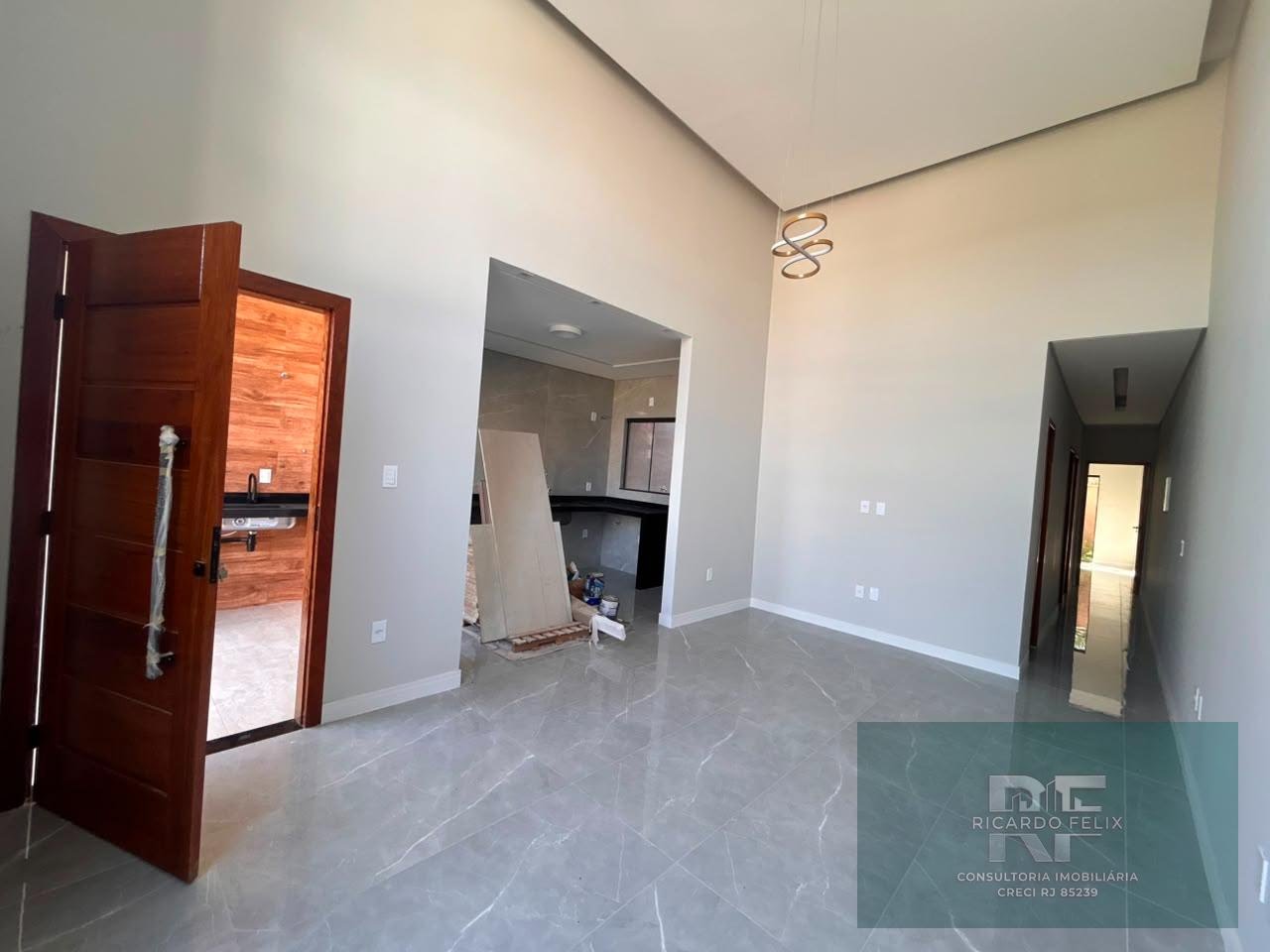 Casa à venda com 3 quartos, 1 suíte, 2 vagas e 180m² no Recreio, Rio das Ostras (RJ) — foto 8 de 20