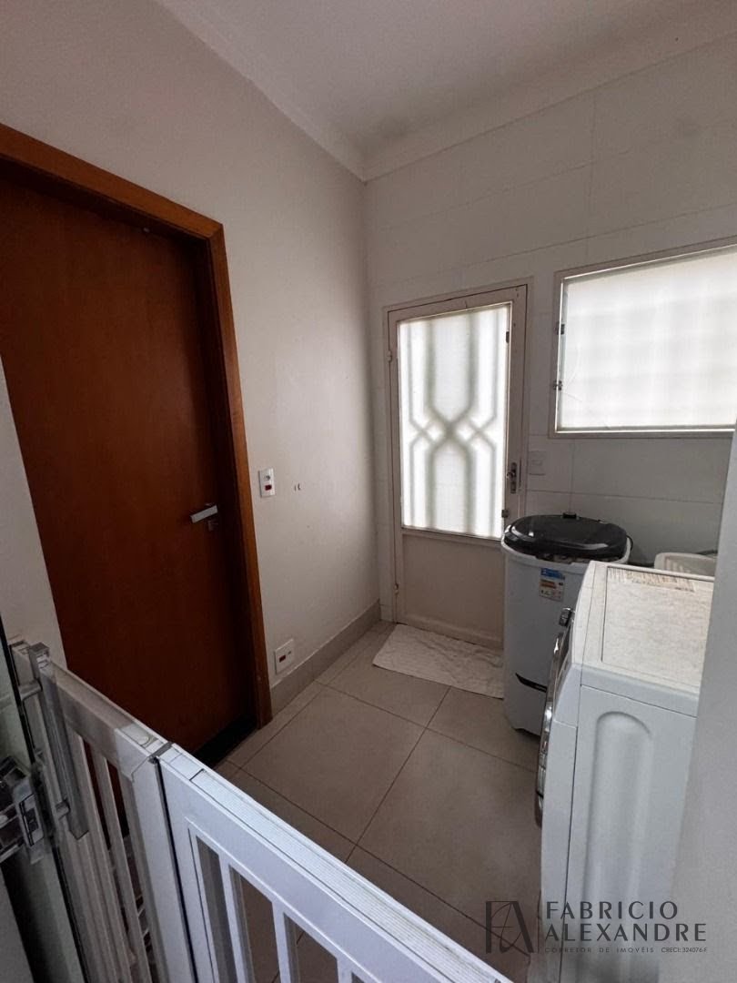 Casa à venda com 3 quartos, 1 suíte, 2 vagas e 390m² no Residencial Santa Cruz, São José do Rio Preto (SP) — foto 22 de 24