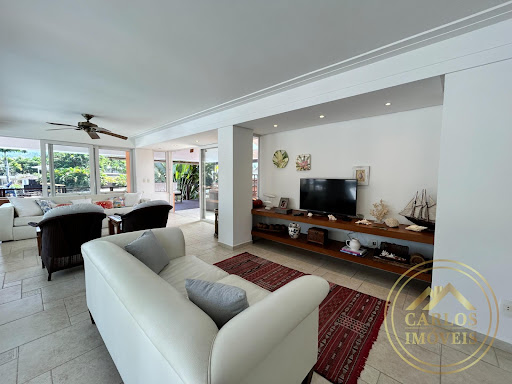 Casa em Condomínio para Temporada em Angra dos Reis / RJ no bairro AlphaVille