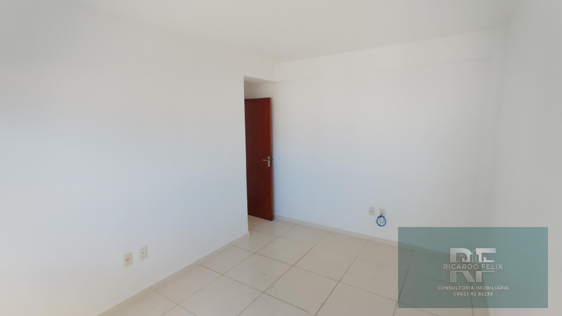 Apartamento à venda com 3 quartos, 1 suíte, 2 vagas e 95m² no Jardim Mariléa, Rio das Ostras (RJ) — foto 17 de 18