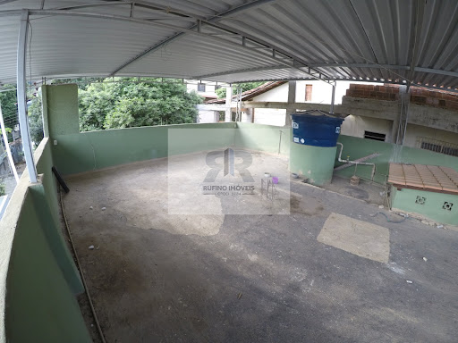 Casa em Independência  -  Cataguases
