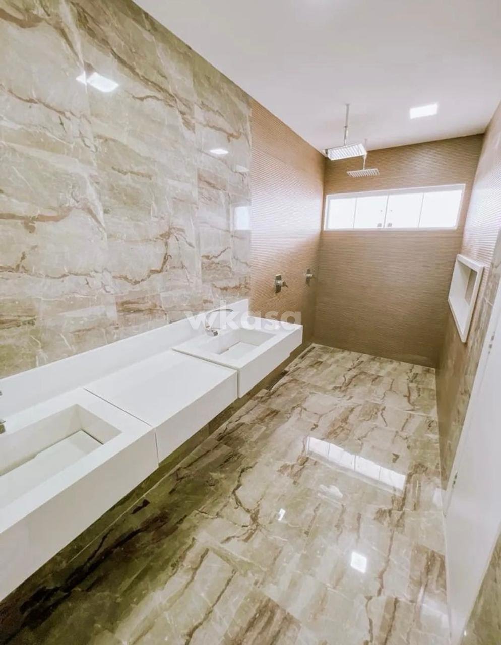 Casa à venda com 4 quartos, 4 suítes, 4 vagas e 380m² no Boulevard Lagoa, Serra (ES) — foto 9 de 18
