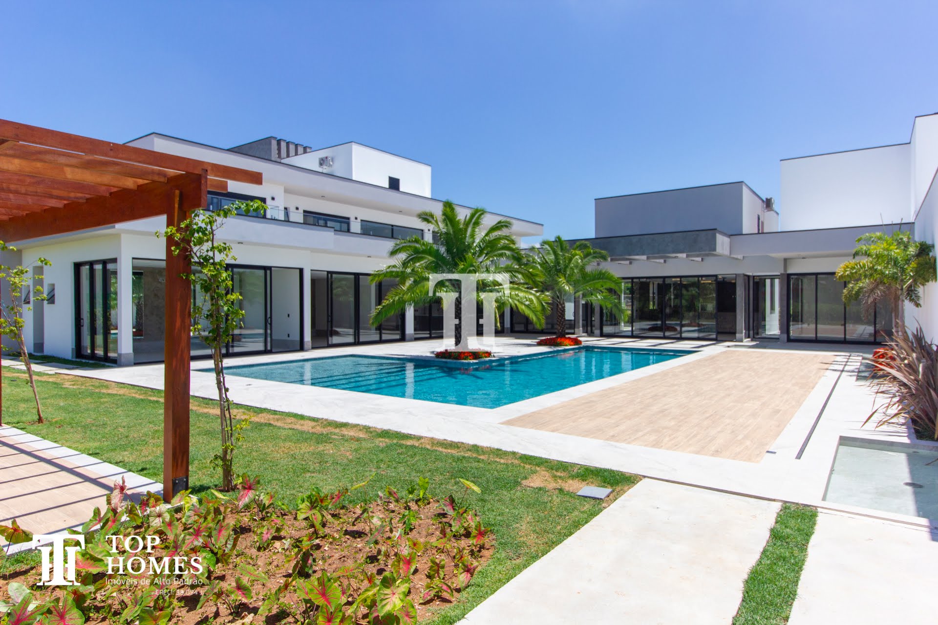 Casa/imóvel de alto padrão/luxo à venda no condomínio Portal Japy Golf Club em Cabreúva/SP