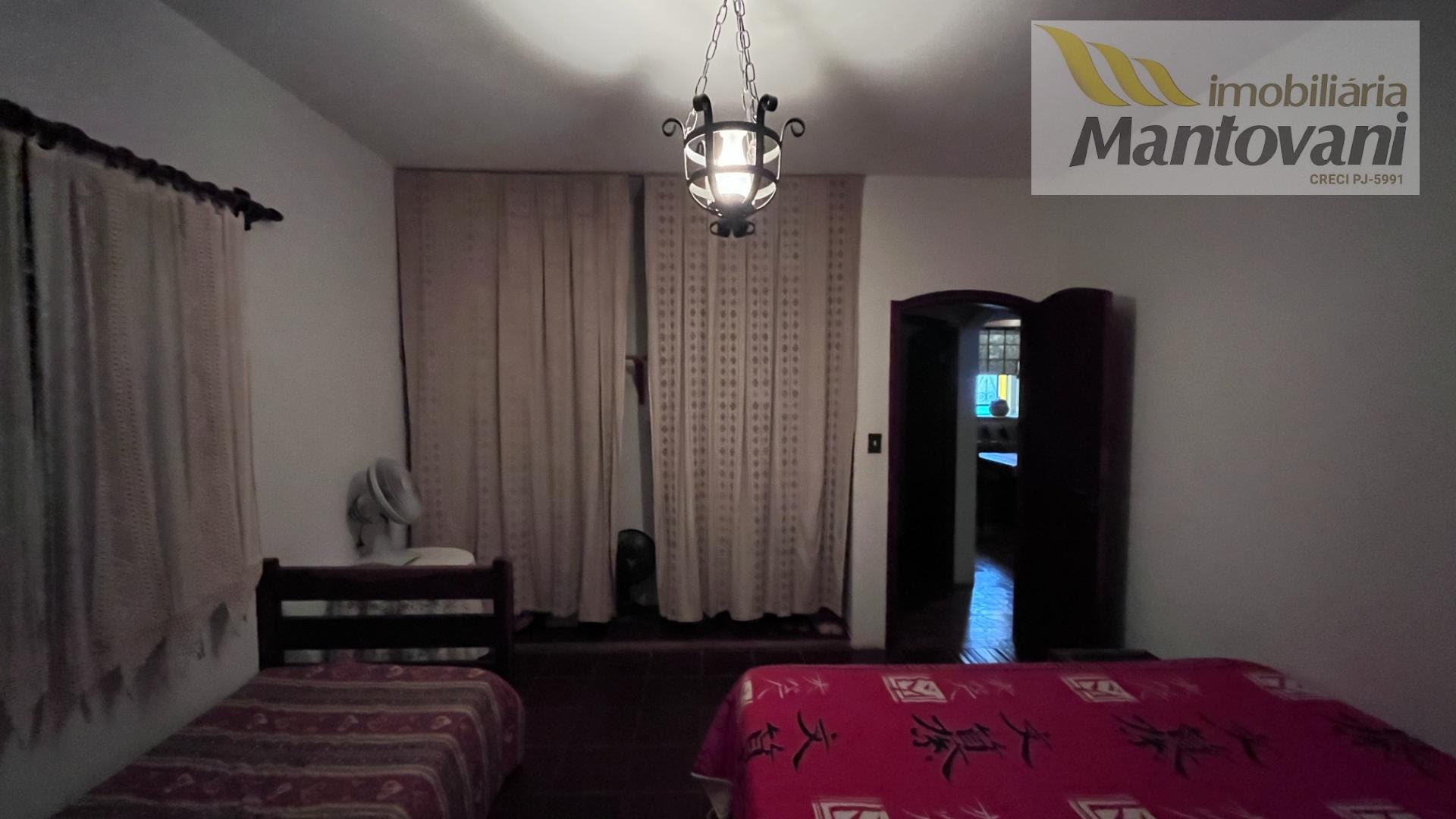 Casa à venda com 7 quartos, 1 suíte, 4 vagas e 1000m² no Parque Residencial Colina das Estrelas, Tatuí (SP) — foto 15 de 22