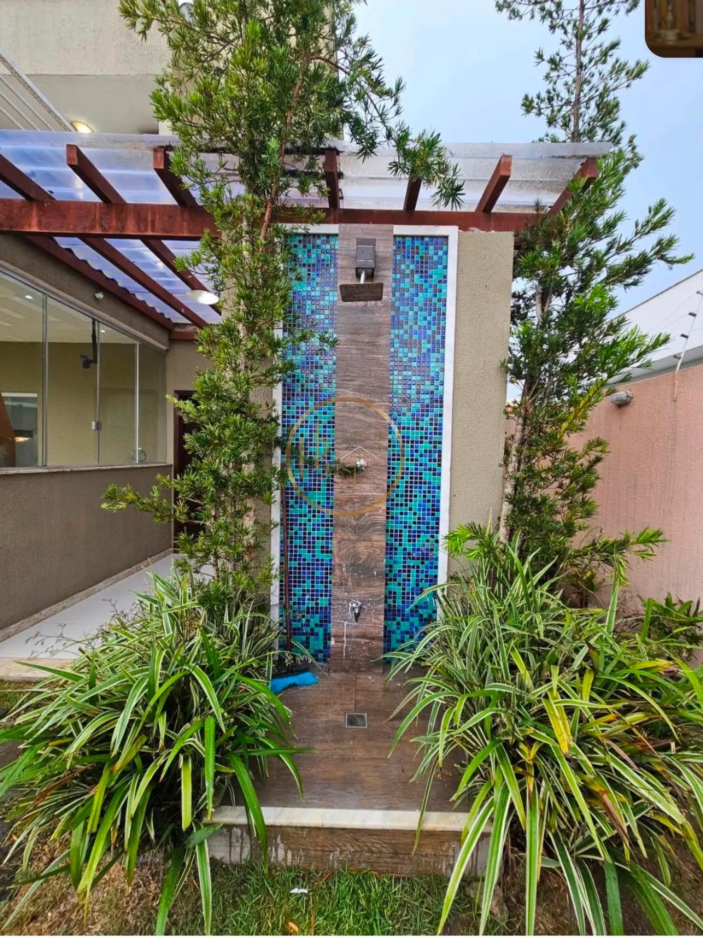 Casa à venda com 4 quartos, 4 suítes, 2 vagas e 300m² no Outeiro São Francisco, Porto Seguro (BA) — foto 5 de 11