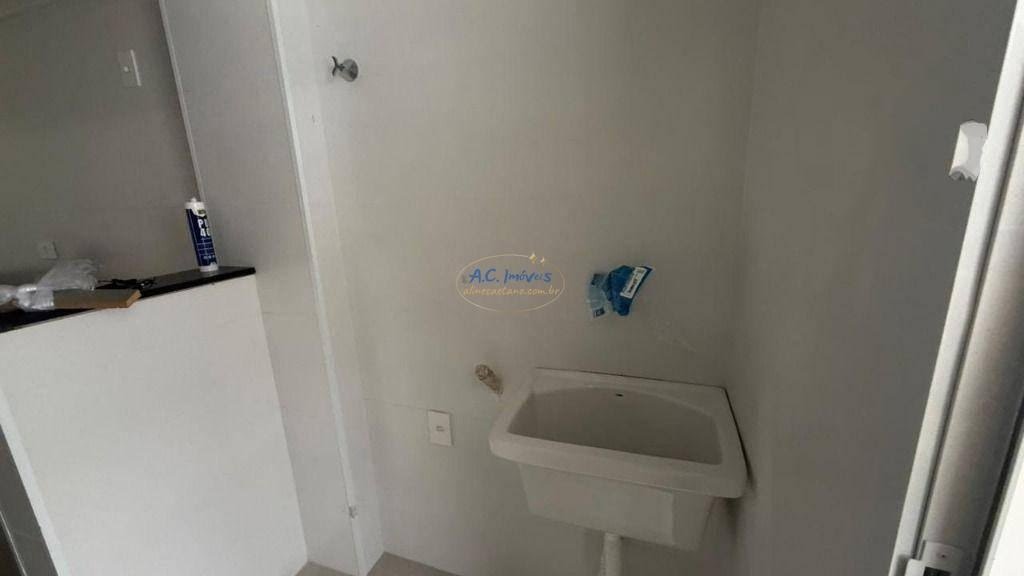 Apartamento à venda com 3 quartos, 1 suíte, 2 vagas e 107m² no Jardim Imperador, Praia Grande (SP) — foto 24 de 30