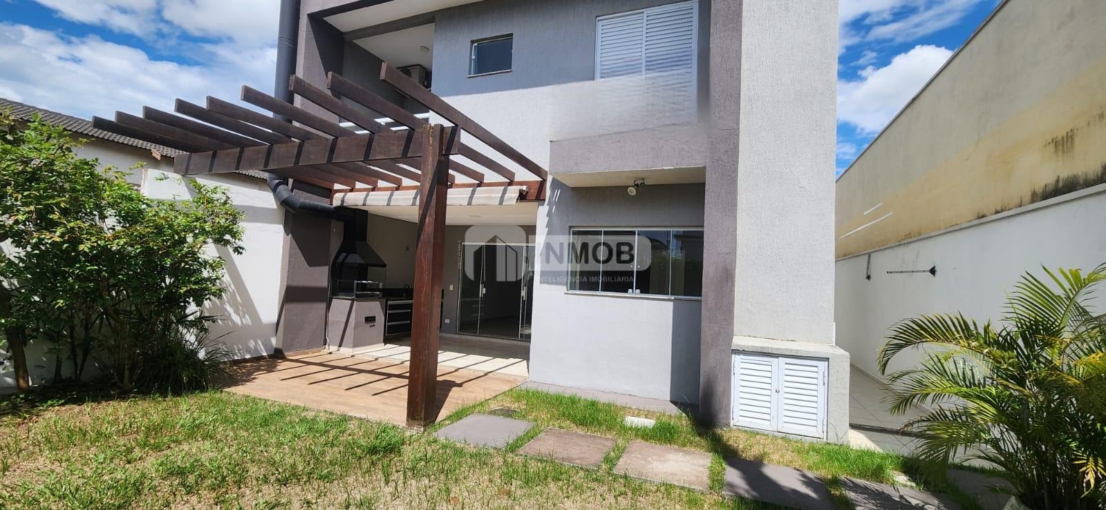 Casa à venda com 3 quartos, 3 suítes, 2 vagas e 250m² no Castelos, Tremembé (SP) — foto 16 de 30