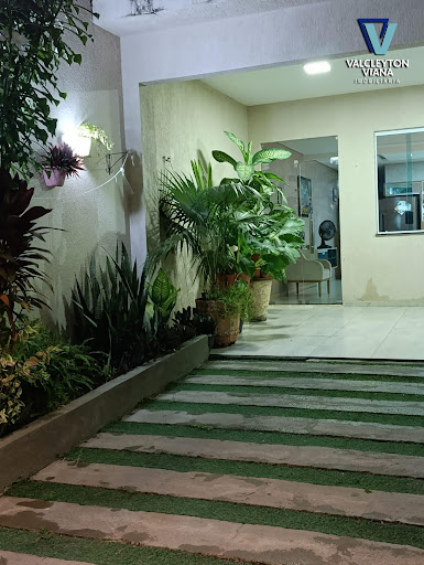Casa Duplex em Belchior, Sobral: 3 Dormitórios, 2 Suítes