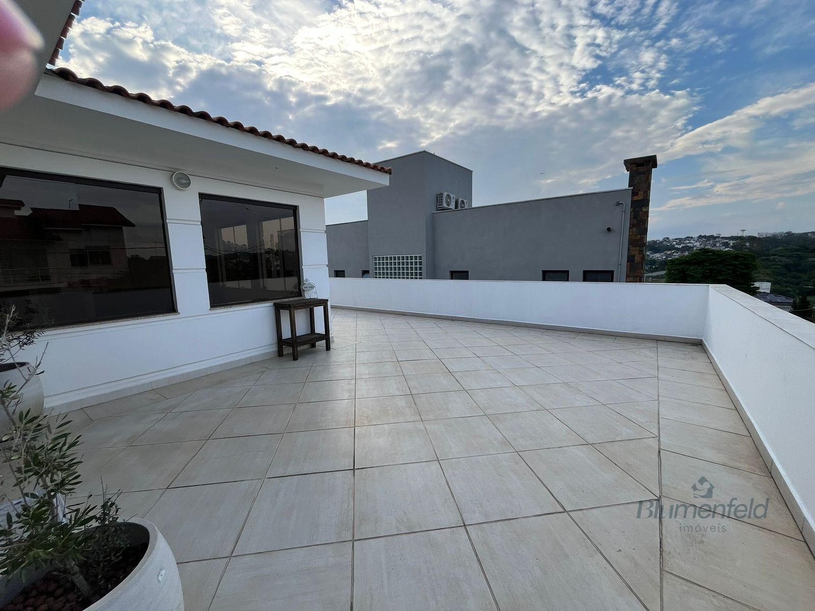 Casa para alugar com 3 quartos, 1 suíte e 240m² no Arujazinho IV, Arujá (SP) — foto 5 de 30