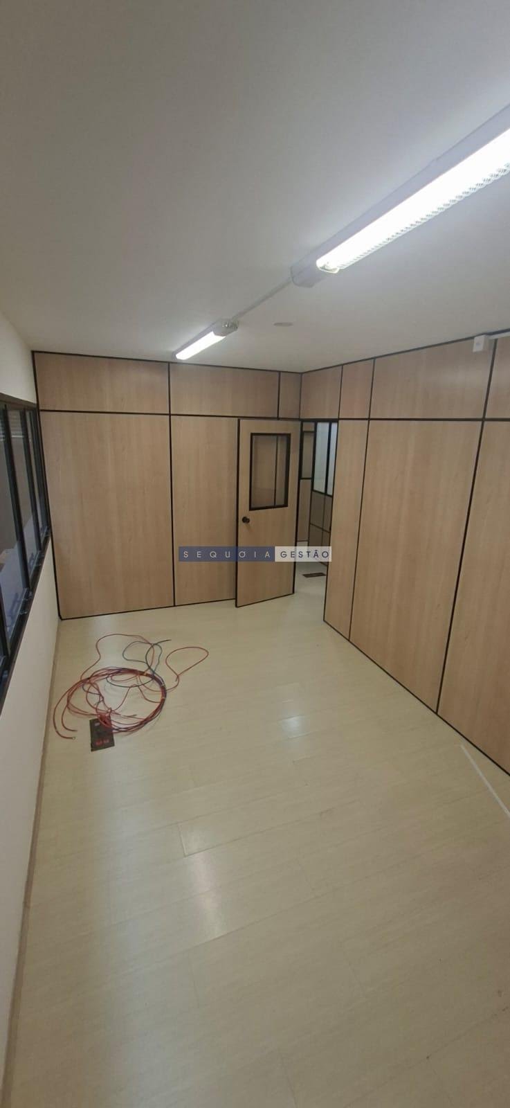 Comercial à venda com 2 banheiros, 1 vaga e 83m² no Batel, Curitiba (PR) — foto 12 de 27