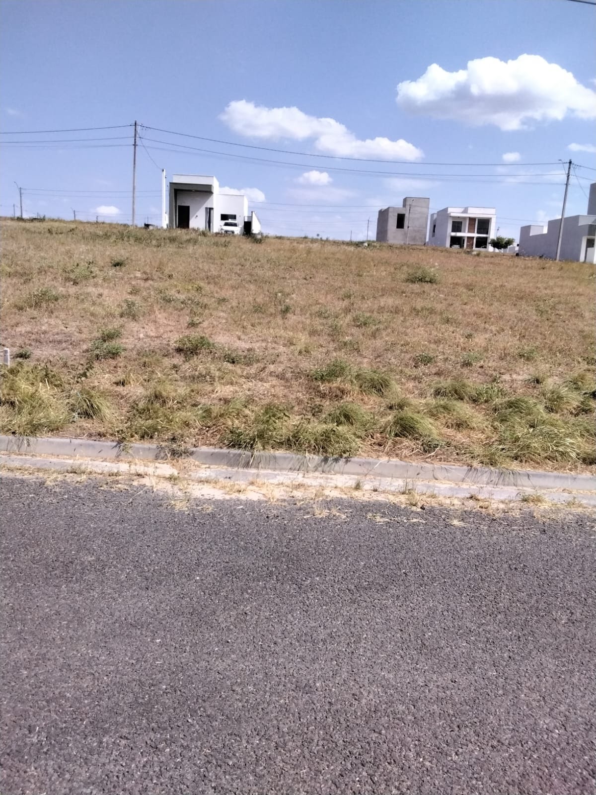 Terreno à venda com 160m² de terreno no Nova Esperança, Feira de Santana (BA) — foto 5 de 5