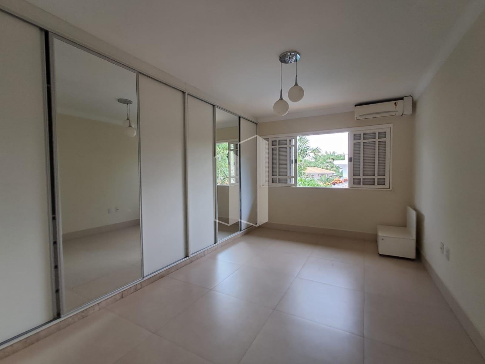 Casa à venda com 4 quartos, 4 suítes, 6 vagas e 600m² no Jardim Florença, Goiânia (GO) — foto 18 de 30