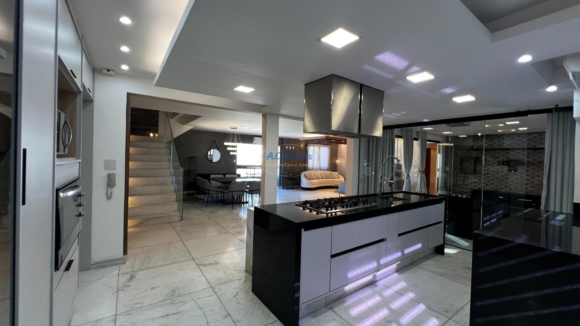Cobertura à venda com 3 quartos, 3 suítes, 3 vagas e 257m² no Canto do Forte, Praia Grande (SP) — foto 7 de 30