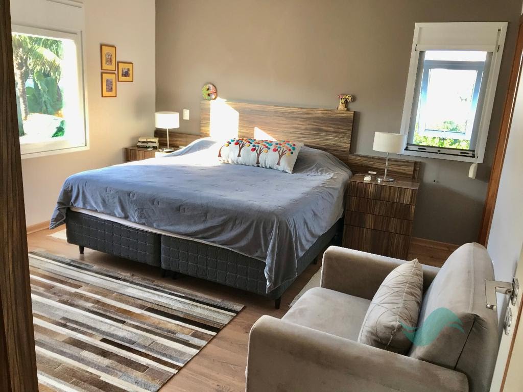 Casa à venda com 4 quartos, 4 banheiros, 2 vagas e 242m² no Jurerê Internacional, Florianópolis (SC) — foto 20 de 21