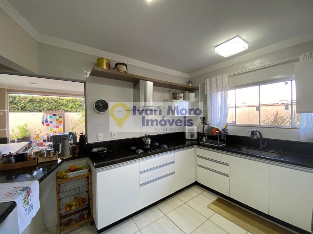 Casa à venda com 3 quartos, 3 suítes, 2 vagas e 204m² no Cachoeira do Bom Jesus, Florianópolis (SC) — foto 11 de 27