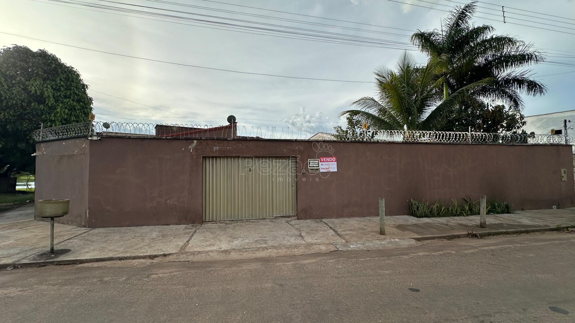 Casa à venda com 3 quartos, 2 banheiros, 3 vagas e 340m² no Parque Alvorada, Itapuranga — foto principal