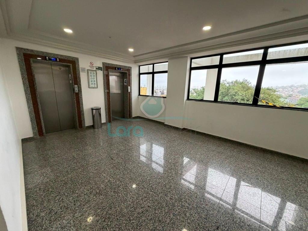 Comercial à venda com 1 banheiro e 29m² no Centro, Macaé (RJ) — foto 8 de 11