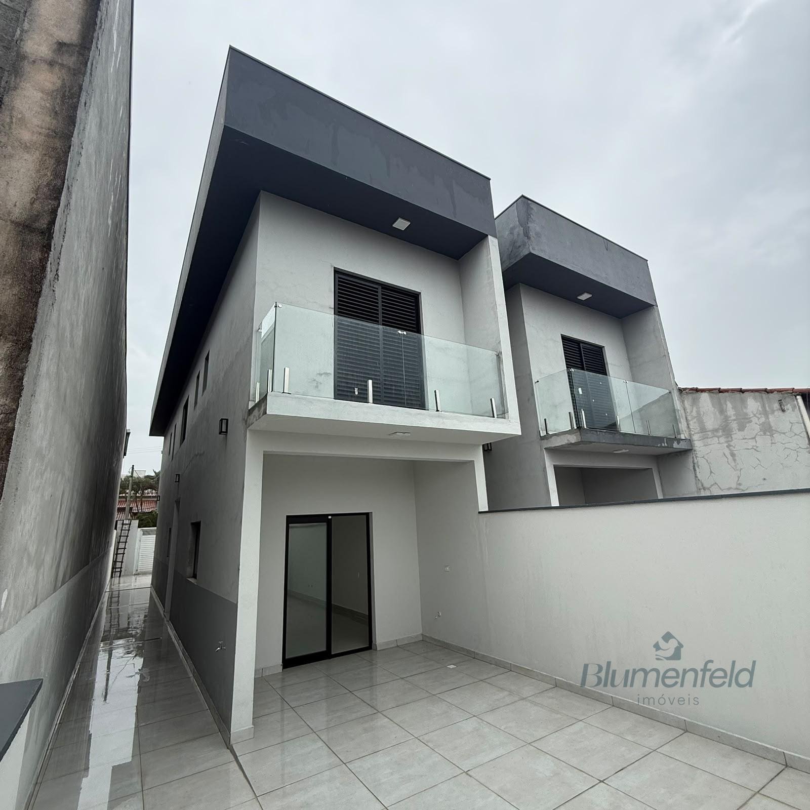 Casa à venda com 3 suítes, 2 vagas e 150m² no Nova Arujá, Arujá (SP) — foto 2 de 19