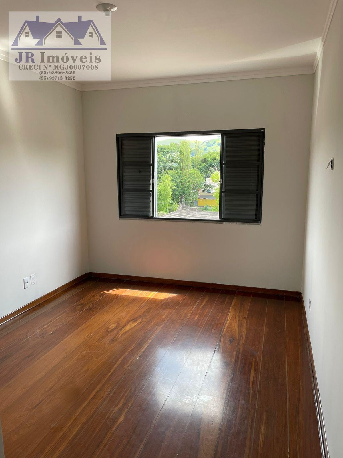 Apartamento à venda com 4 quartos, 3 banheiros e 127m² no Rodovia, Itajubá (MG) — foto 3 de 19