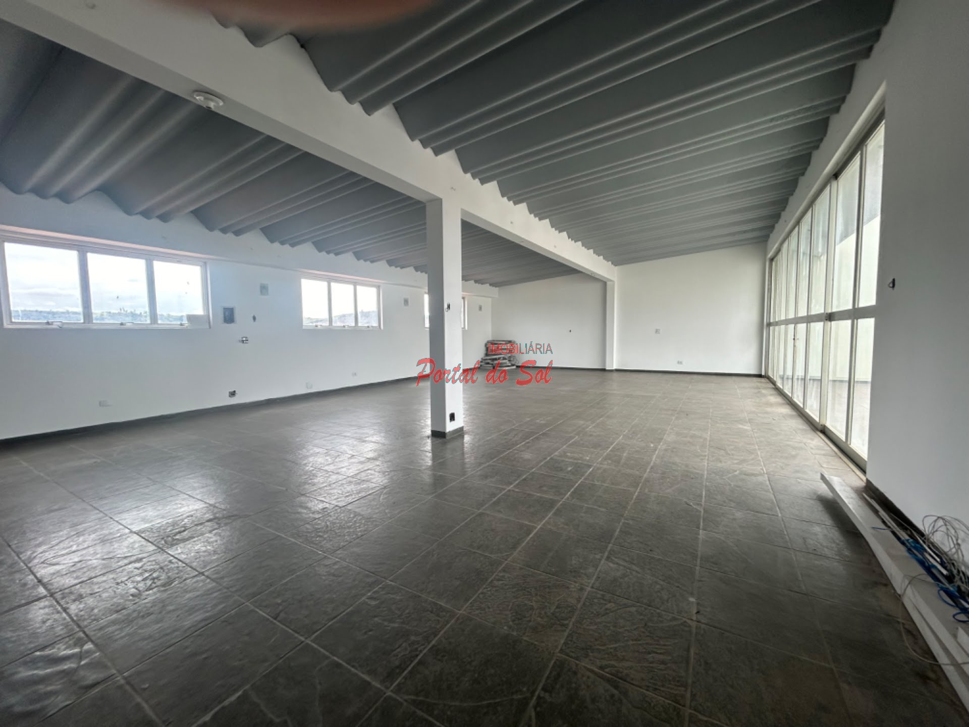 Comercial para alugar com 1 banheiro e 400m² no Centro, Santo Antônio da Platina (PR) — foto 6 de 11