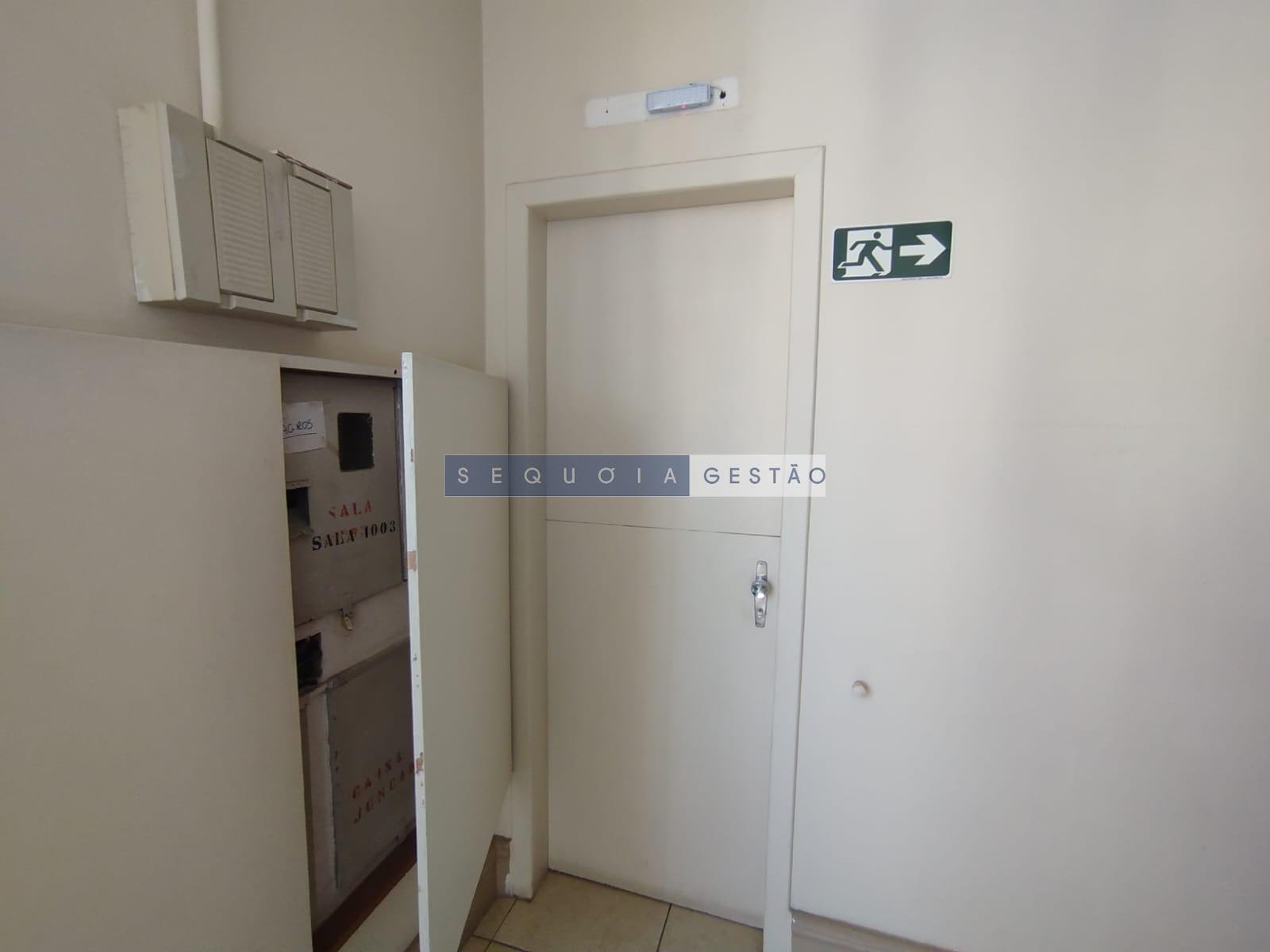 Comercial à venda com 3 banheiros e 157m² no Funcionários, Belo Horizonte (MG) — foto 9 de 14