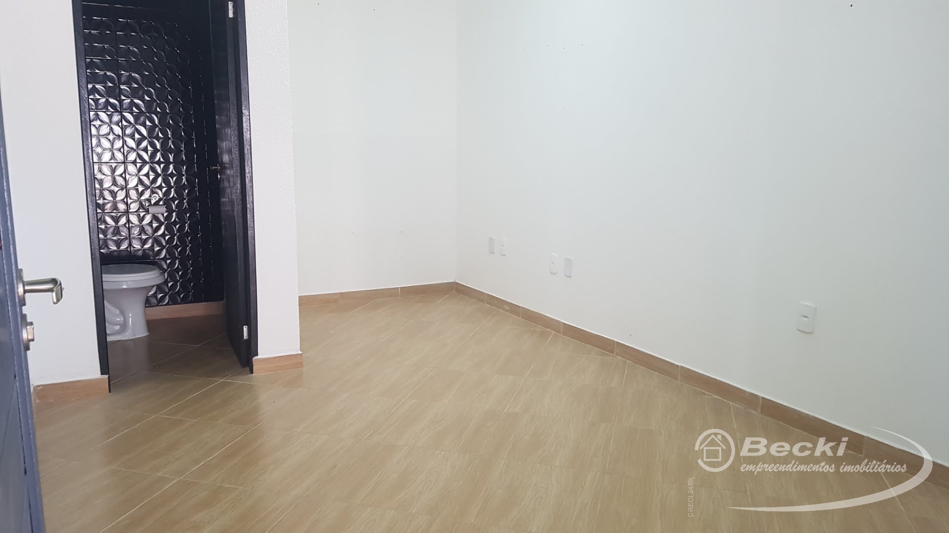 Comercial para alugar com 1 banheiro e 16m² no Anita Garibaldi, Joinville (SC) — foto 10 de 13