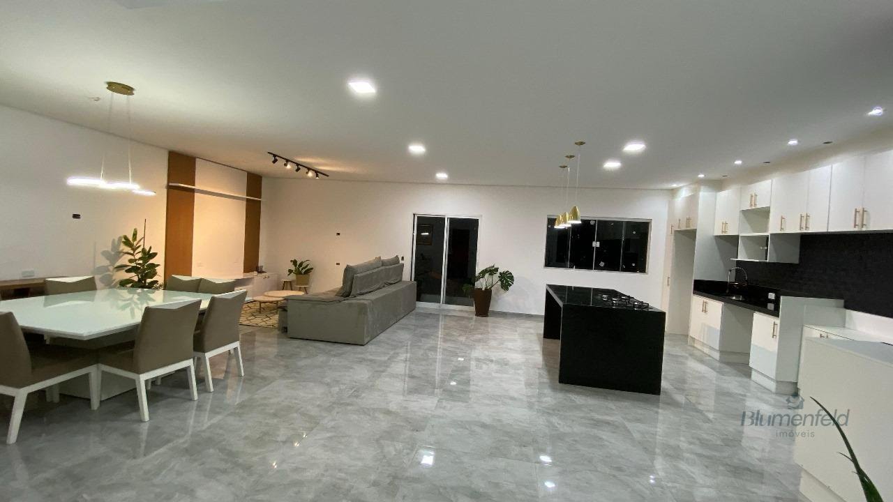 Casa à venda com 3 quartos, 3 suítes e 2200m² no Arujá Hills III, Arujá (SP) — foto 19 de 30