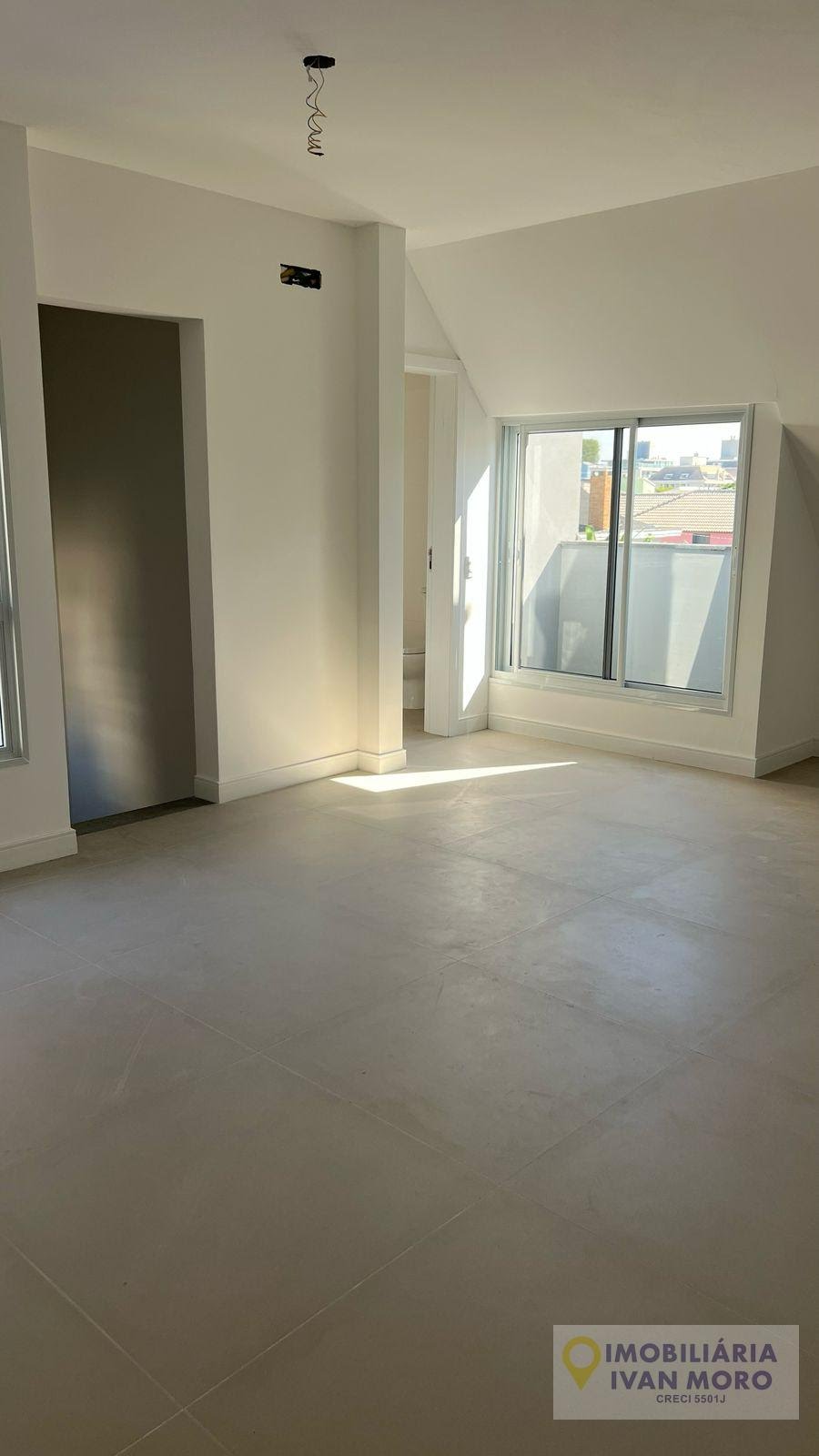 Casa à venda com 4 quartos, 4 suítes, 2 vagas e 217m² no Jurerê, Florianópolis (SC) — foto 14 de 25