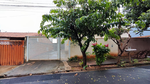 Casa de 3 quartos 3 banheiros e 2 vagas à venda no Jardim Arroyo - São José do Rio Preto, SP