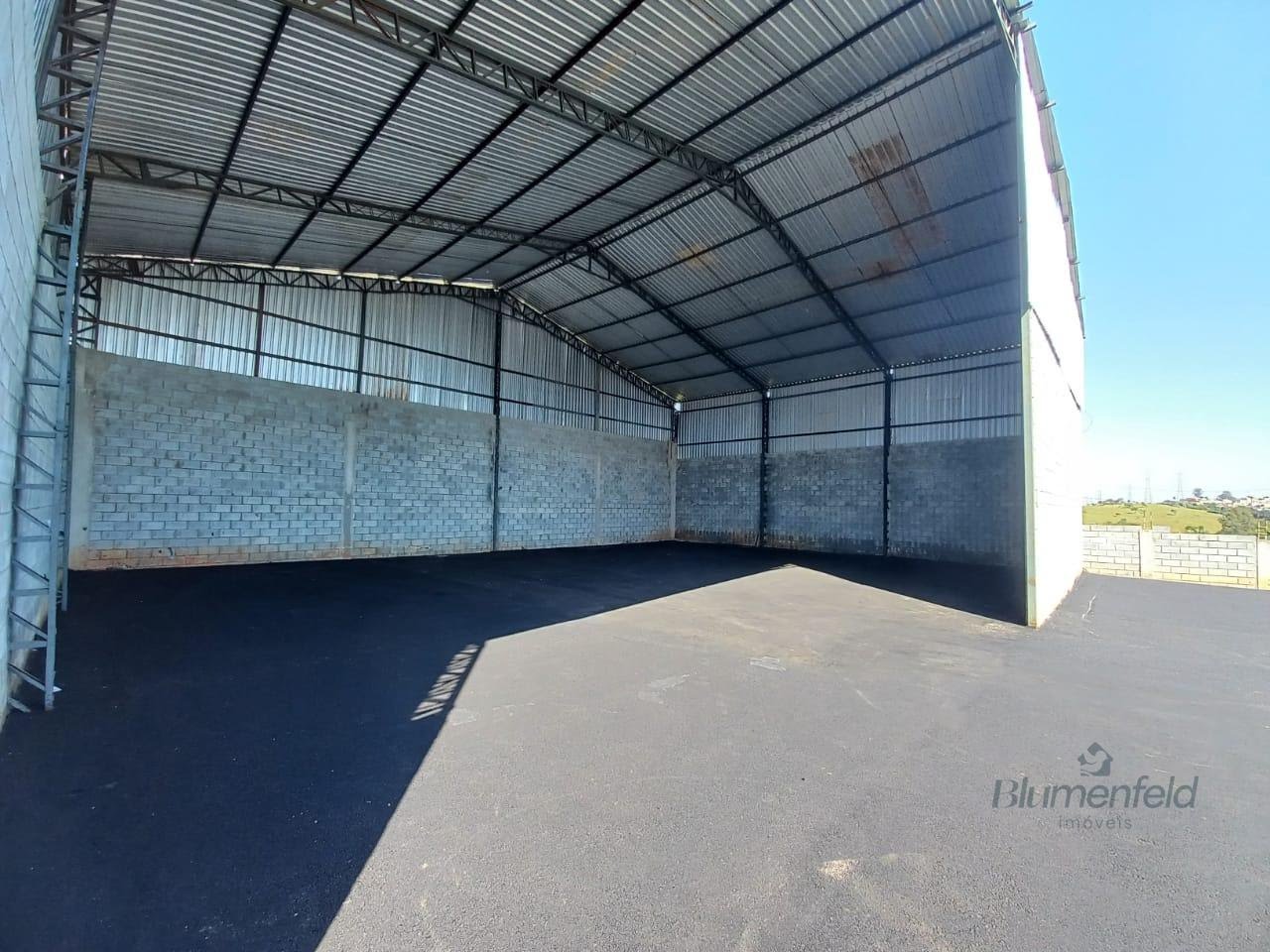 Comercial para alugar com 300m² no Veraneio Maracanã, Itaquaquecetuba (SP) — foto 17 de 29