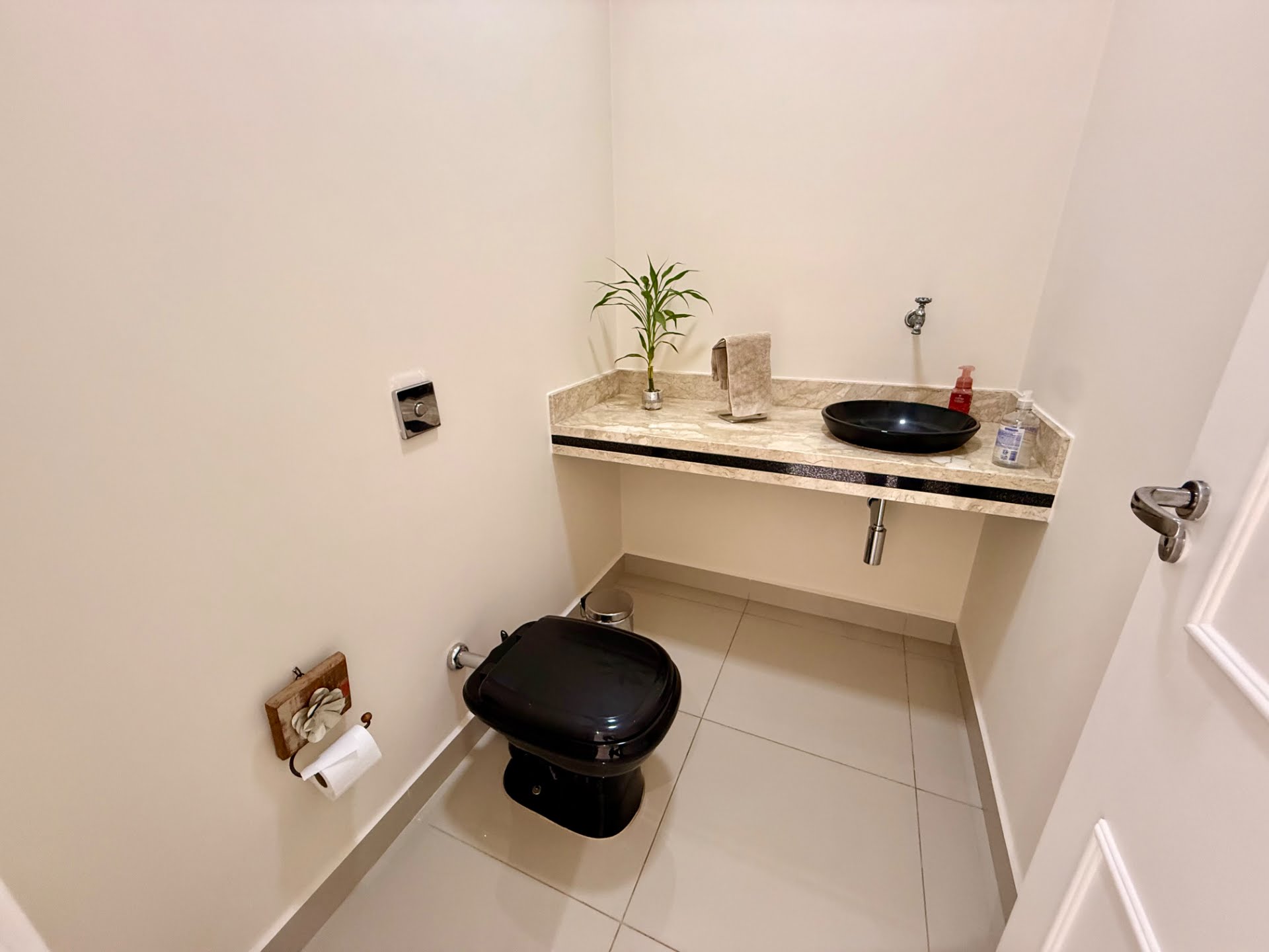 Casa à venda com 3 quartos, 3 suítes, 4 vagas e 199m² no Jardim Esplanada, Indaiatuba (SP) — foto 18 de 30