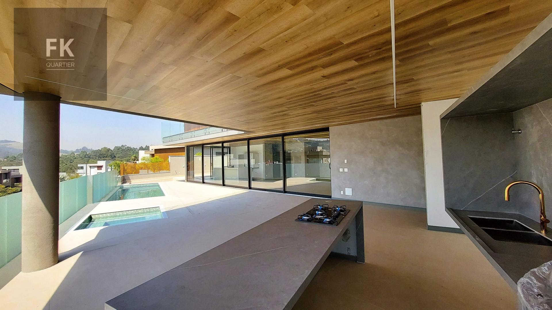 Casa à venda com 4 quartos, 4 suítes, 8 vagas e 597m² no Tamboré 11, Santana de Parnaíba (SP) — foto 9 de 21