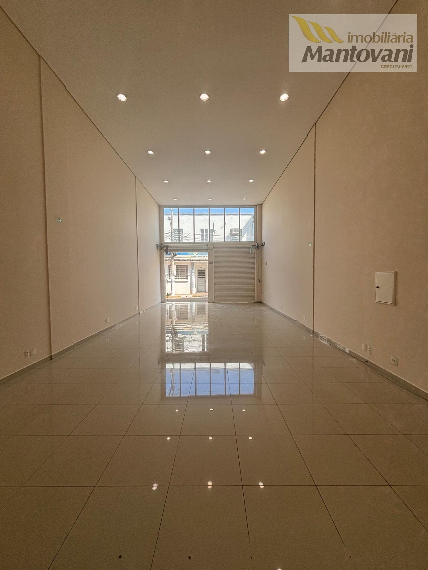 Comercial para alugar com 2 banheiros e 115m² no Centro, Tatuí (SP) — foto 4 de 8