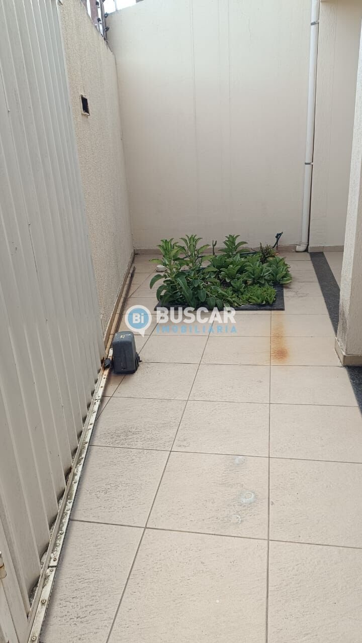 Casa à venda com 2 quartos, 1 suíte, 1 vaga e 78m² no Tomba, Feira de Santana (BA) — foto 2 de 18